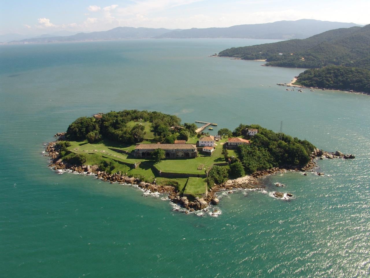 praias governador celso ramos