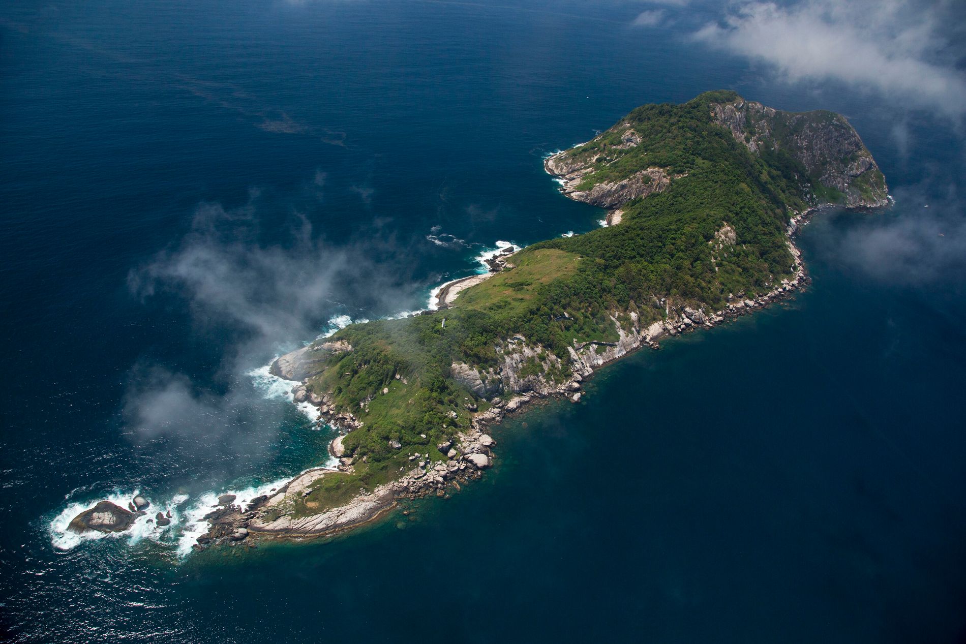 onde fica a ilha das cobras