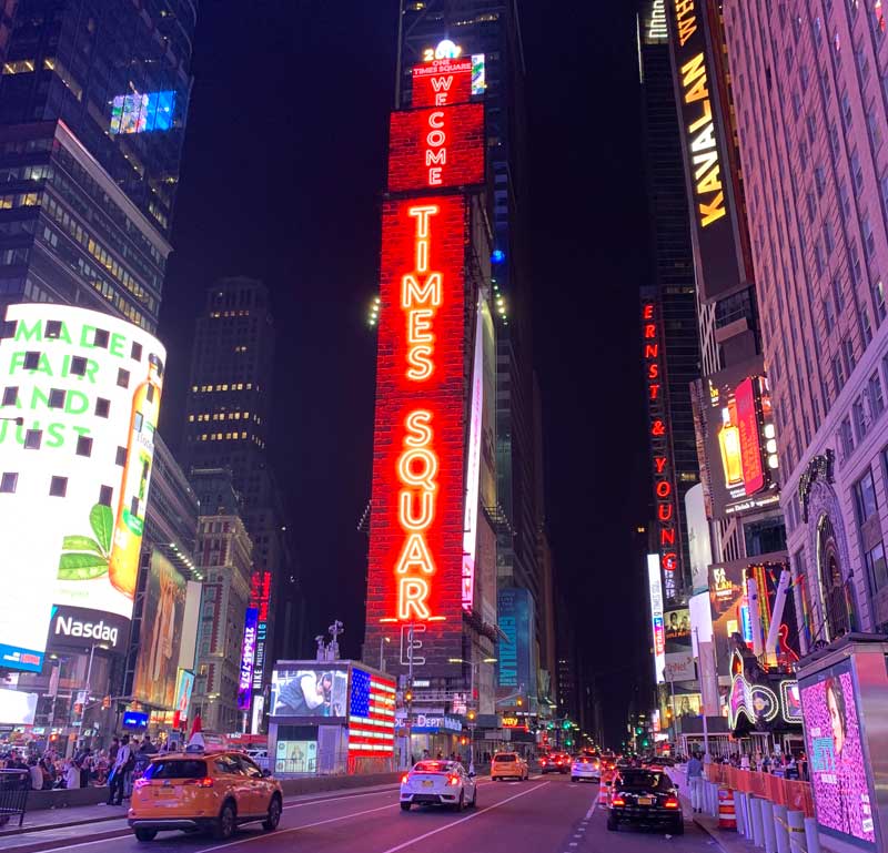 melhor horário para visitar Times Square
