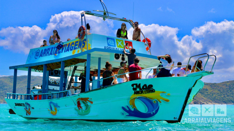 preço passeio barco arraial do cabo 2026