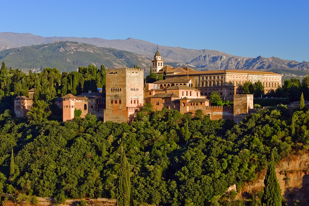 melhor época para visitar Granada