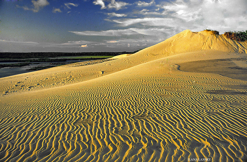 praia de itaúnas espírito santo