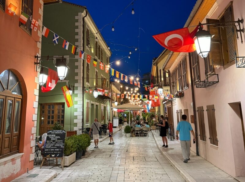melhores restaurantes Vlora