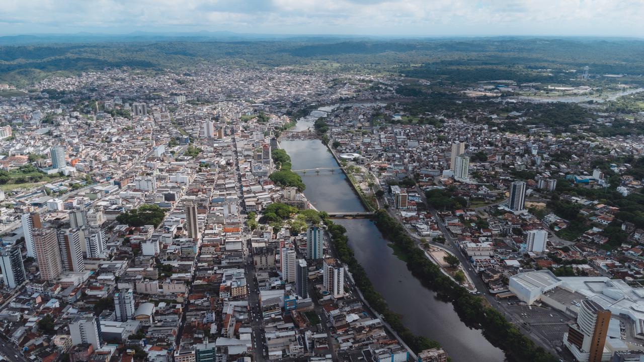Diferença Itabuna e Itaúnas