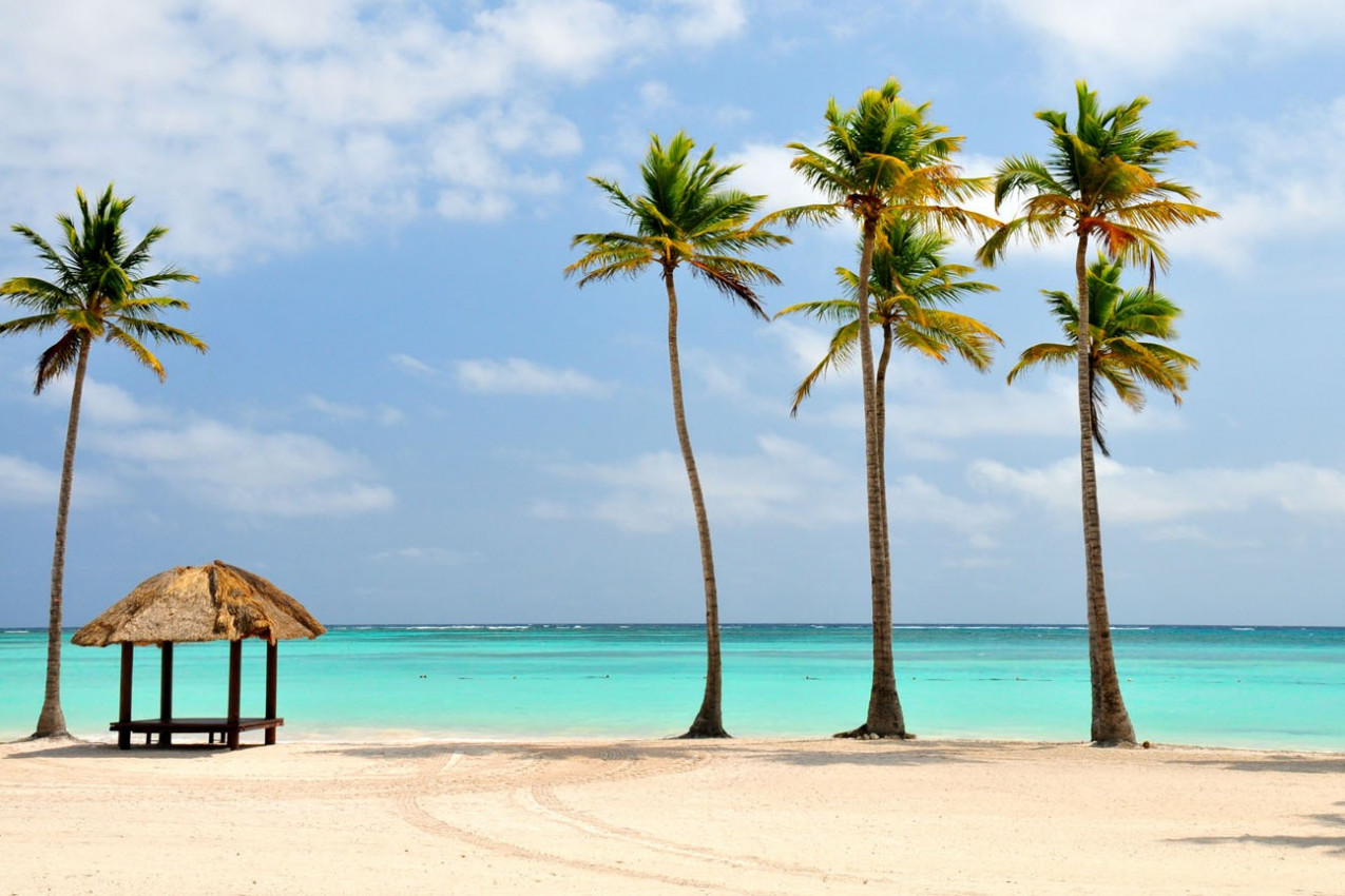 praias Punta Cana com mar calmo
