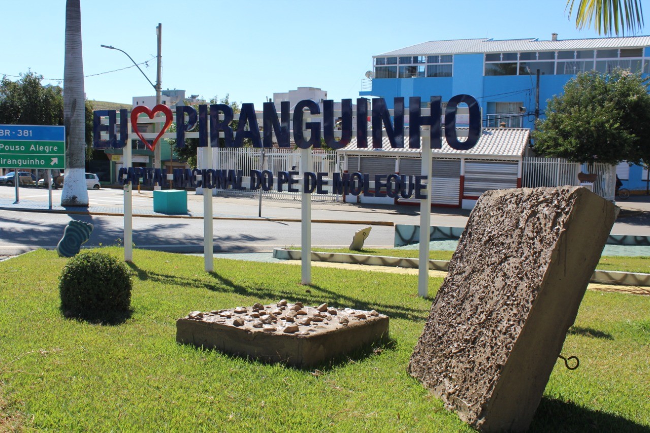 o que fazer em Piranguinho